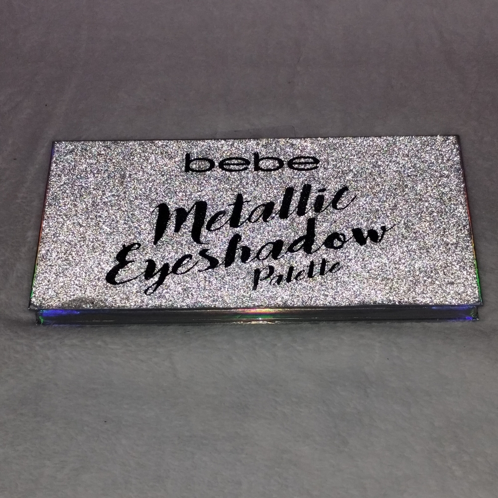 Bebe Metallic EyeShadow Pallet